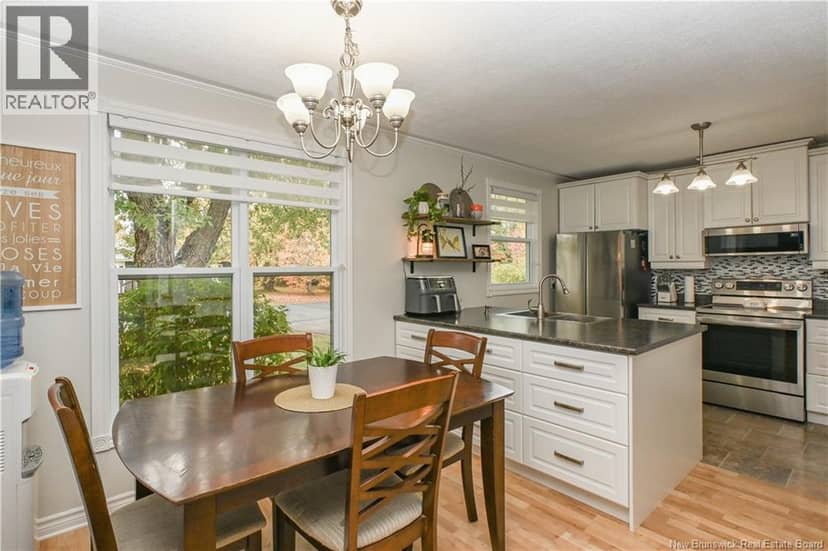1551 Boisjoli Street — photo 21 of 40