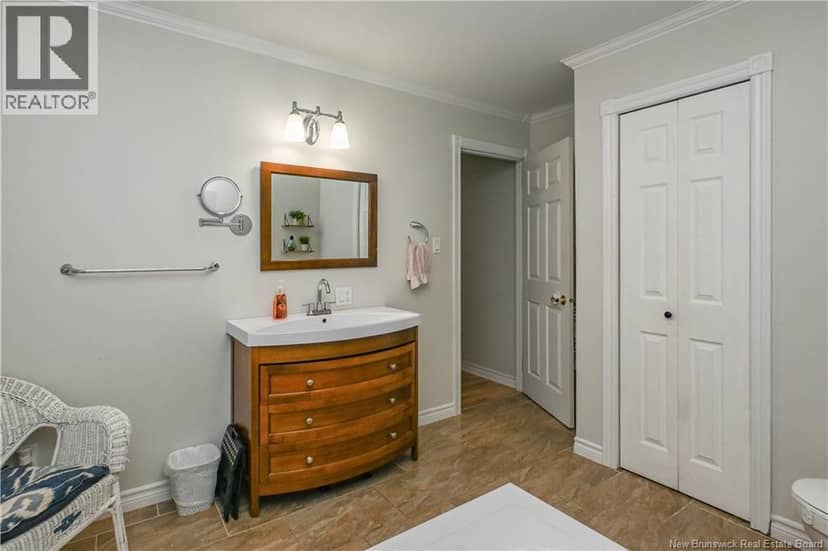1551 Boisjoli Street — photo 34 of 40