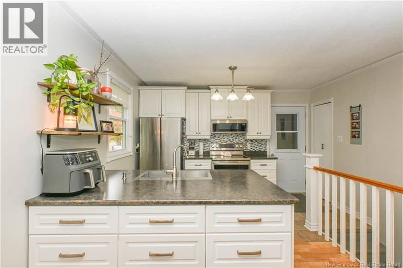 1551 Boisjoli Street — photo 19 of 40
