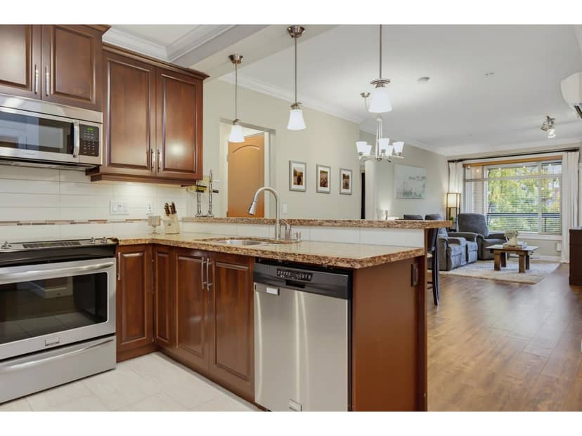 371 8258 207A STREET, Langley, photo 5