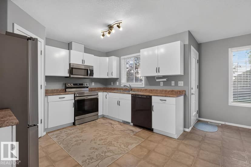 #11 12930 140 AV NW, Edmonton, photo 5