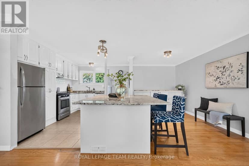 21 Elterwater Avenue — photo 10 of 33
