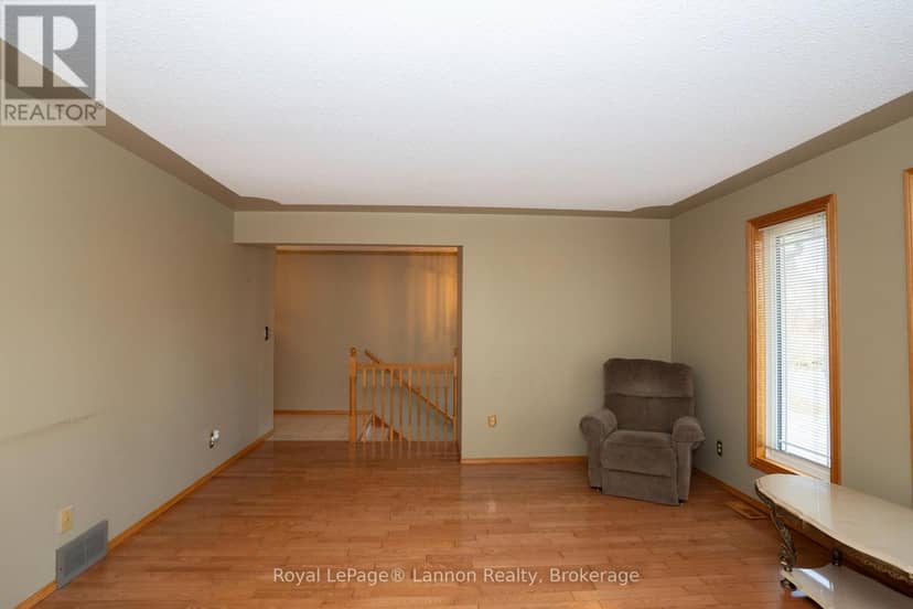 101 Suncrest Place — photo 17 of 40