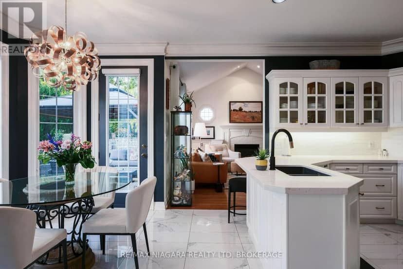655 Charlotte Street — photo 13 of 40