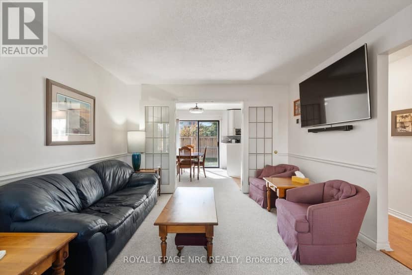 13 - 275 Pelham Road — photo 15 of 28