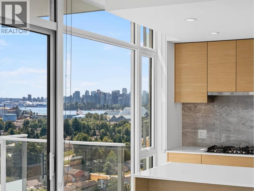 1802 200 KLAHANIE COURT, West Vancouver, photo 2