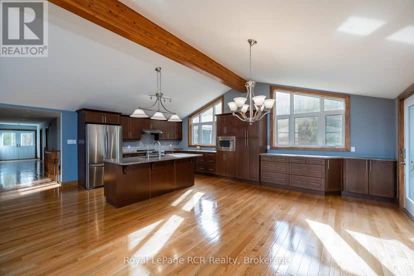 123 Lakeview Road — photo 10 of 40