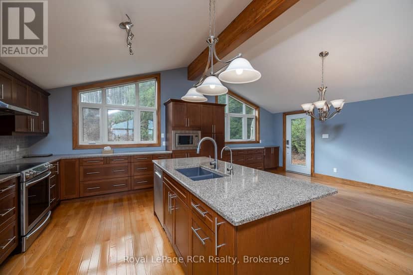 123 Lakeview Road — photo 12 of 40