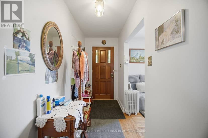 14 Verwood Avenue, Toronto, photo 2