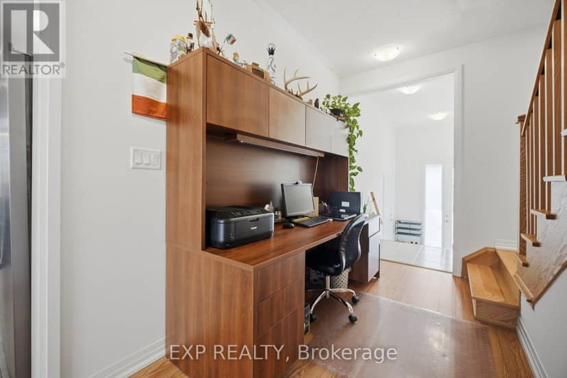 130 Ogston Crescent — photo 19 of 40