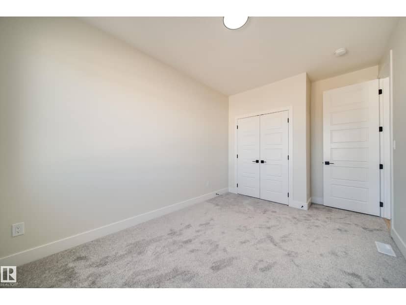 8523 183 AV NW — photo 33 of 38