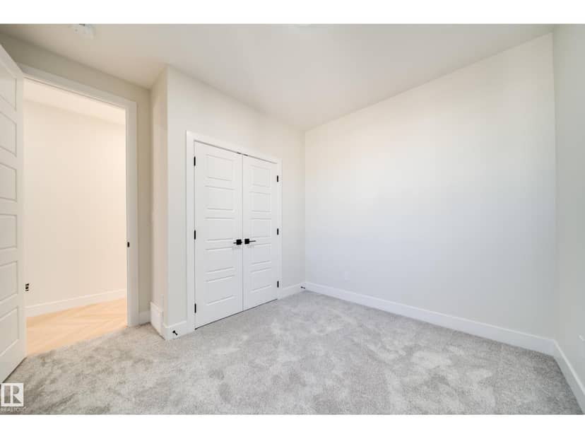8523 183 AV NW — photo 30 of 38