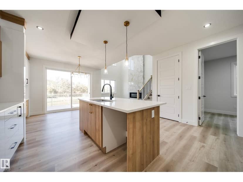 51 Norwyk Way — photo 9 of 40