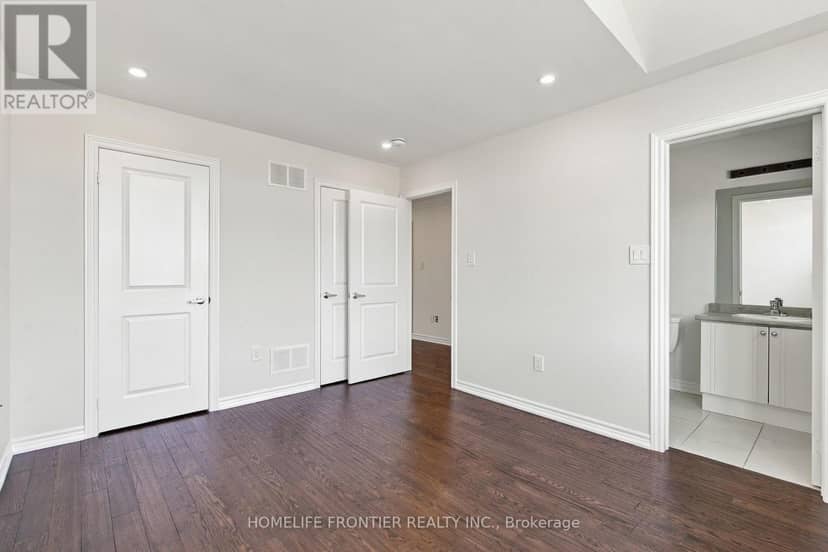 1526 Farrow Crescent — photo 36 of 40
