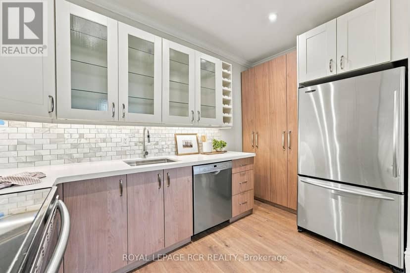 35 Metcalfe Street — photo 14 of 40