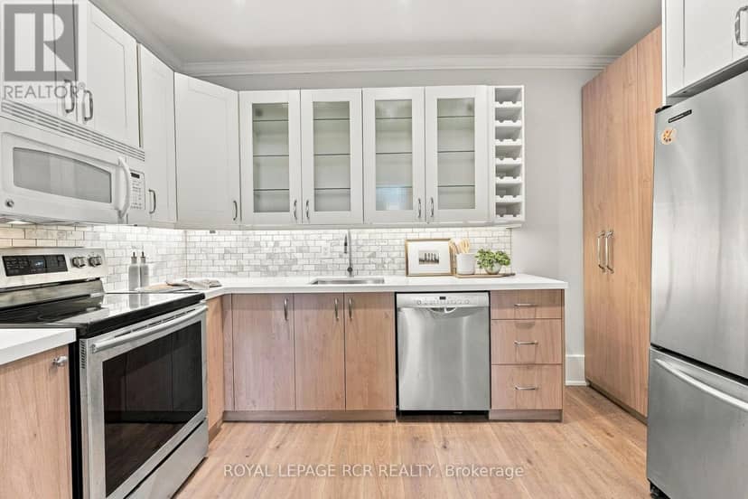 35 Metcalfe Street — photo 16 of 40