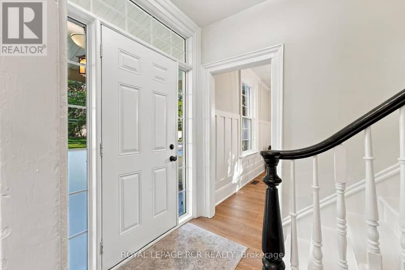35 Metcalfe Street, Aurora, photo 4