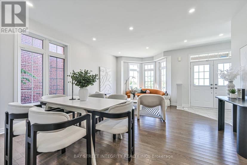 371 William Forster Road — photo 8 of 37
