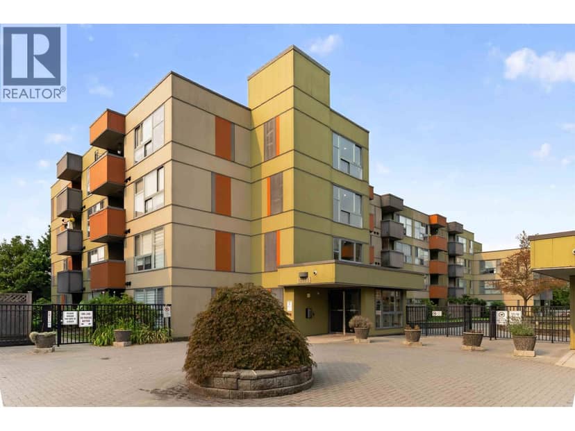 403 12075 228 STREET, Maple Ridge, photo 2