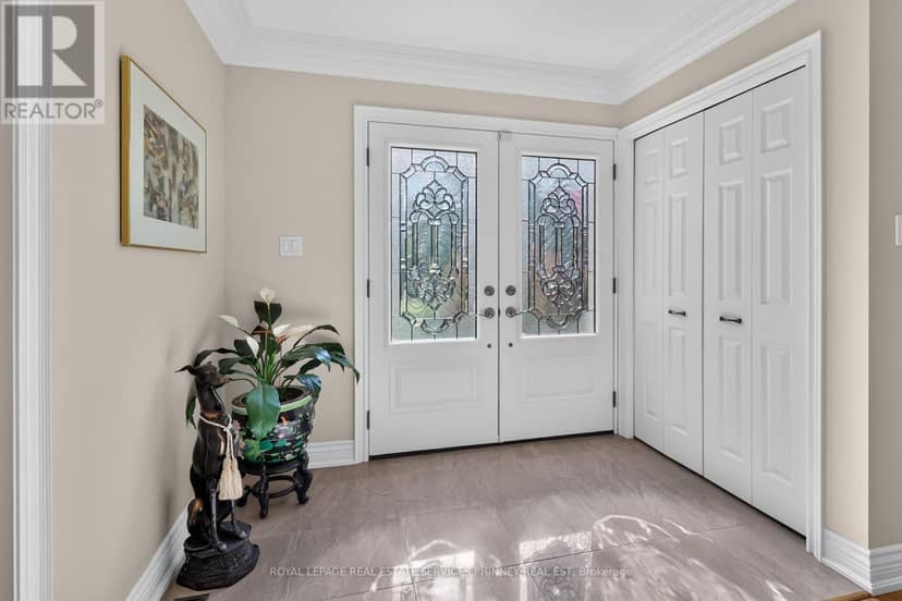 3453 Sawmill Valley Drive, Mississauga, photo 5