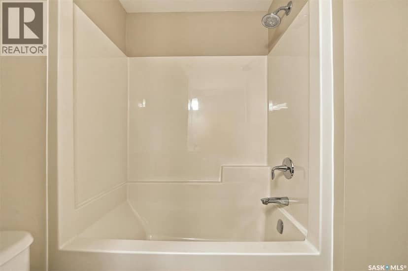 814 Kensington BOULEVARD — photo 30 of 40