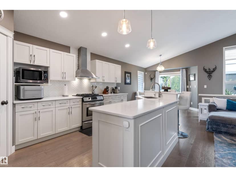 2172 Brennan Cr NW — photo 10 of 40