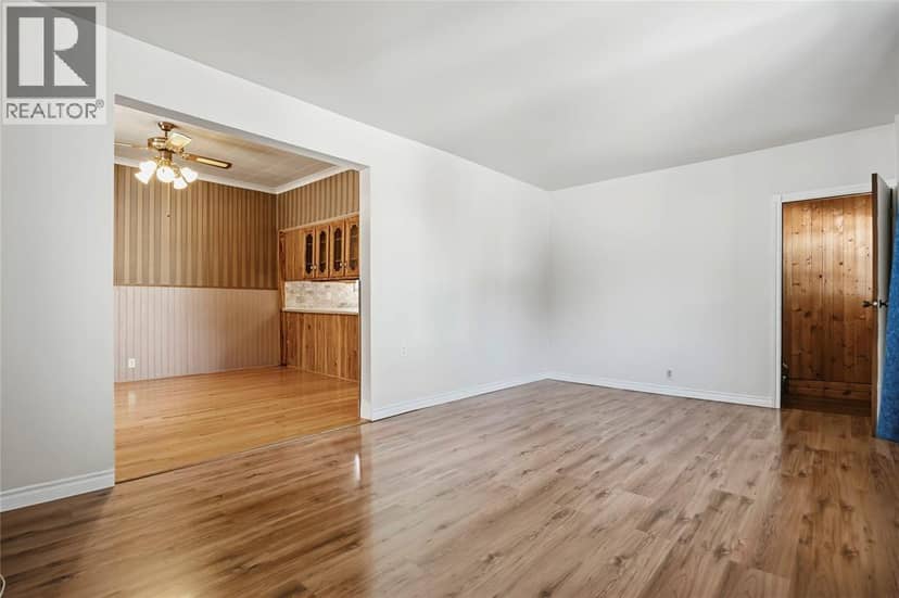 333 MITTON STREET South, Sarnia, photo 2