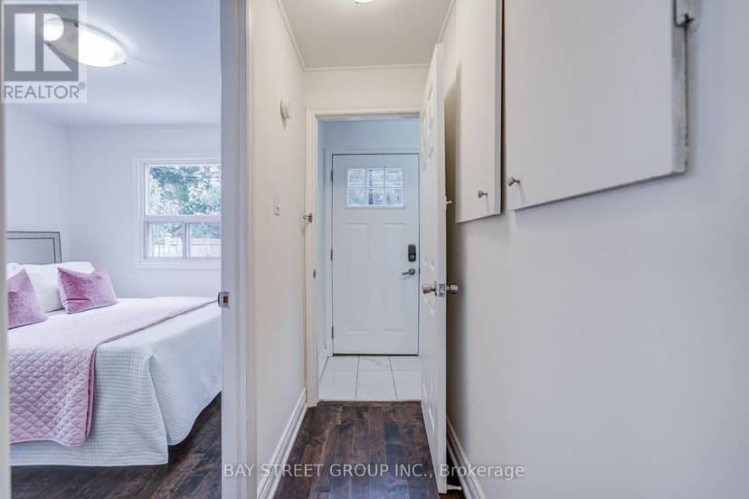7 Emmott Avenue — photo 28 of 40