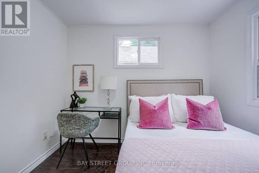 7 Emmott Avenue — photo 26 of 40