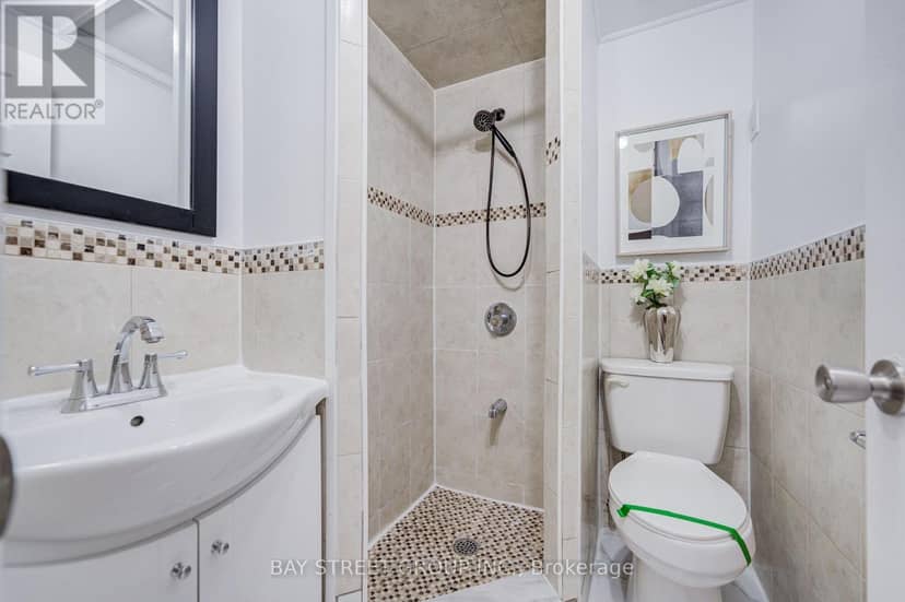 7 Emmott Avenue — photo 27 of 40