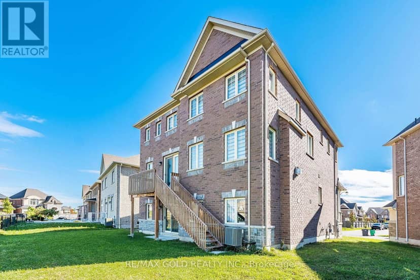 24 Jenwood Crescent — photo 27 of 28