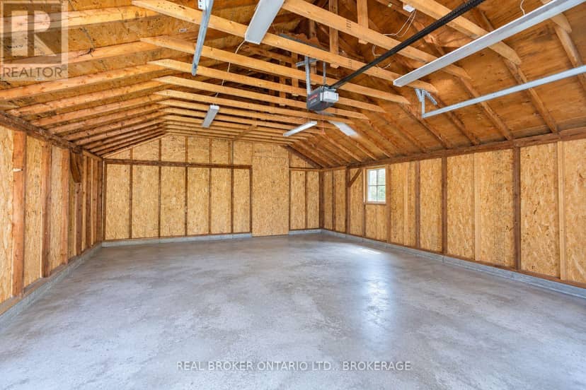 657 Collins Bay Road — photo 28 of 37