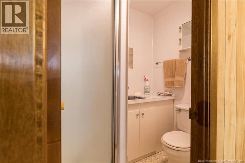 203 Reservoir Street — photo 23 of 31