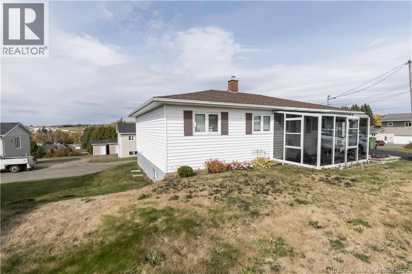 203 Reservoir Street, Grand-Sault/Grand Falls, photo 4