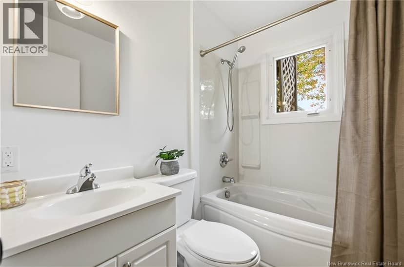 724 Irvine Street — photo 18 of 40