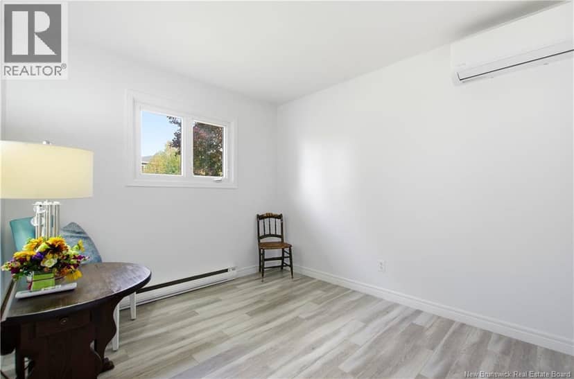 724 Irvine Street — photo 32 of 40