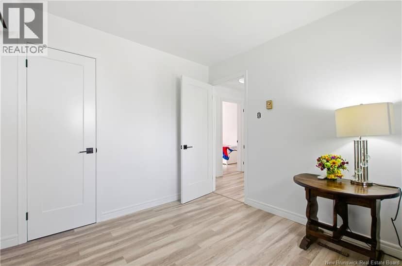 724 Irvine Street — photo 35 of 40