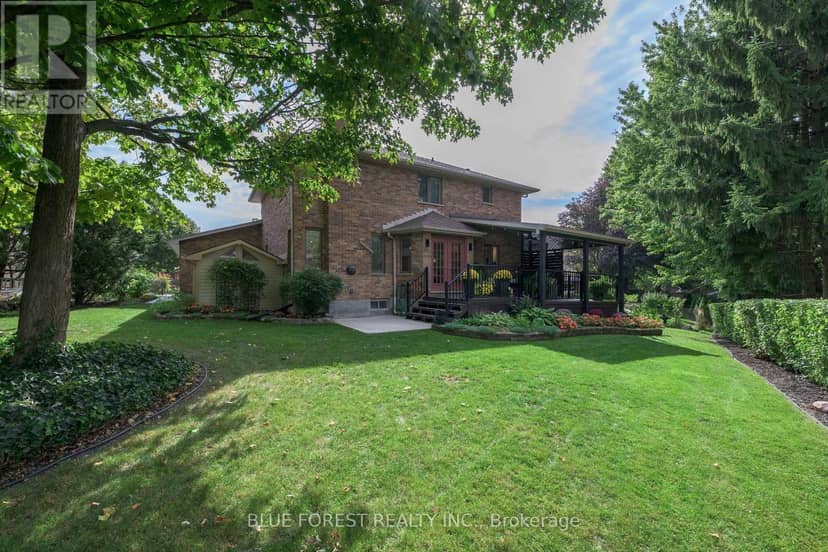 1039 Country Club Court — photo 34 of 40