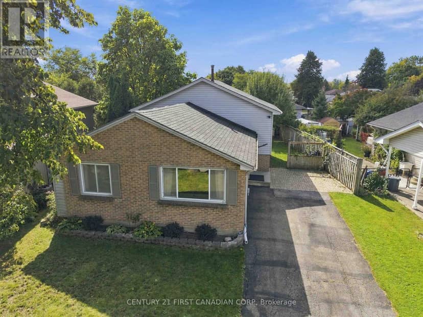 17 Archer Crescent, London South, photo 3