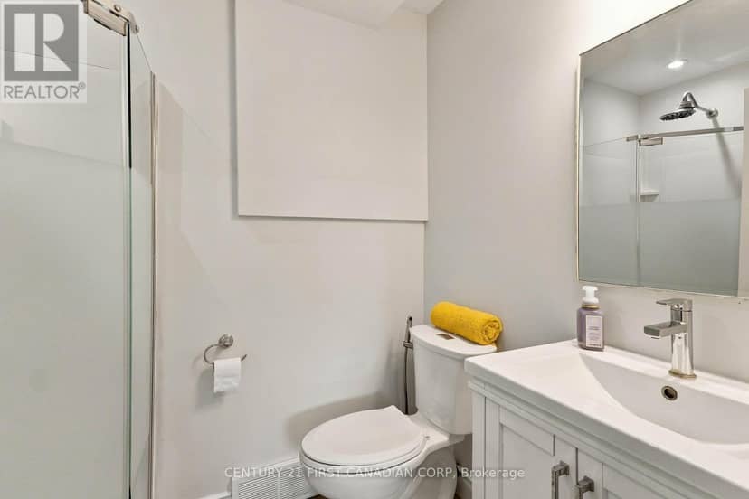 17 Archer Crescent — photo 36 of 40
