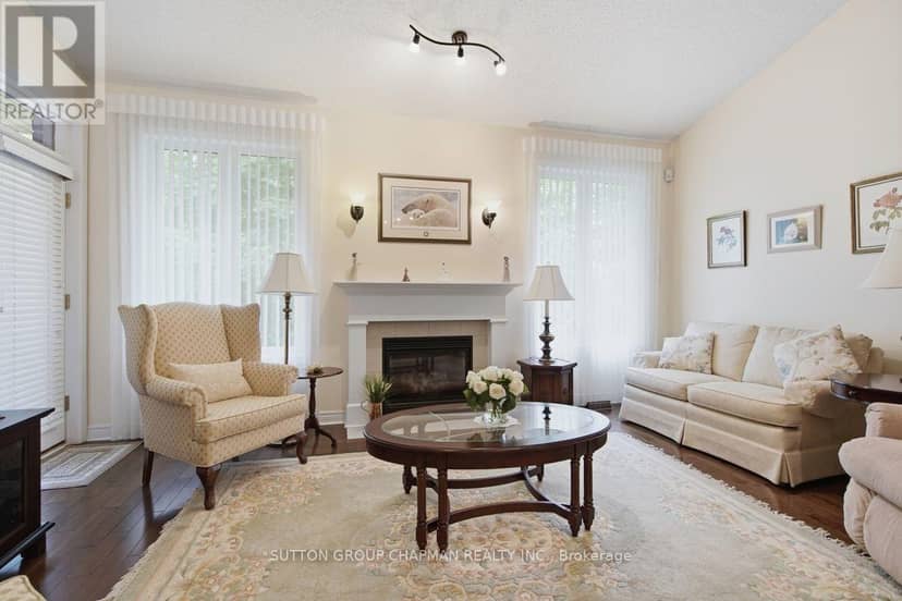 15 - 455 Hyde Park Road — photo 26 of 40