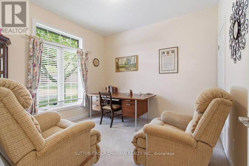 15 - 455 Hyde Park Road — photo 35 of 40