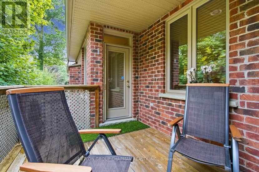 15 - 455 Hyde Park Road — photo 9 of 40