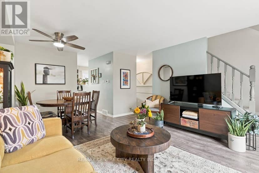 46 - 110 Deveron Crescent — photo 10 of 40