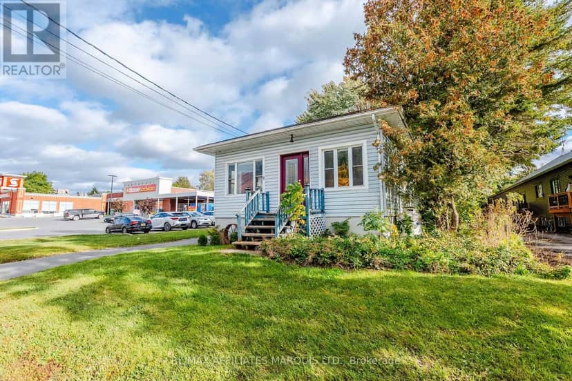 8 Mechanic Street W, North Glengarry, photo 3