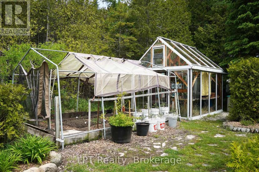 668 Pike Bay Road — photo 39 of 40