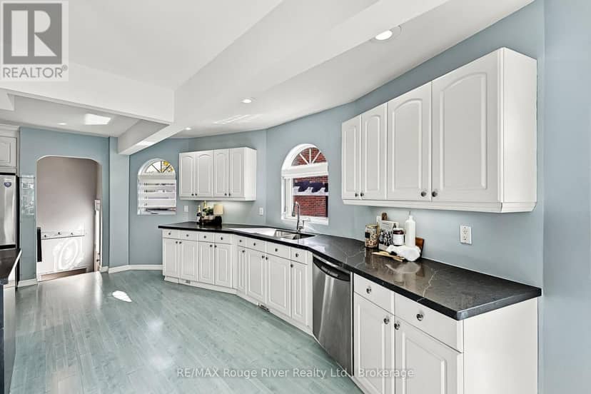 1116 Green Street — photo 17 of 40
