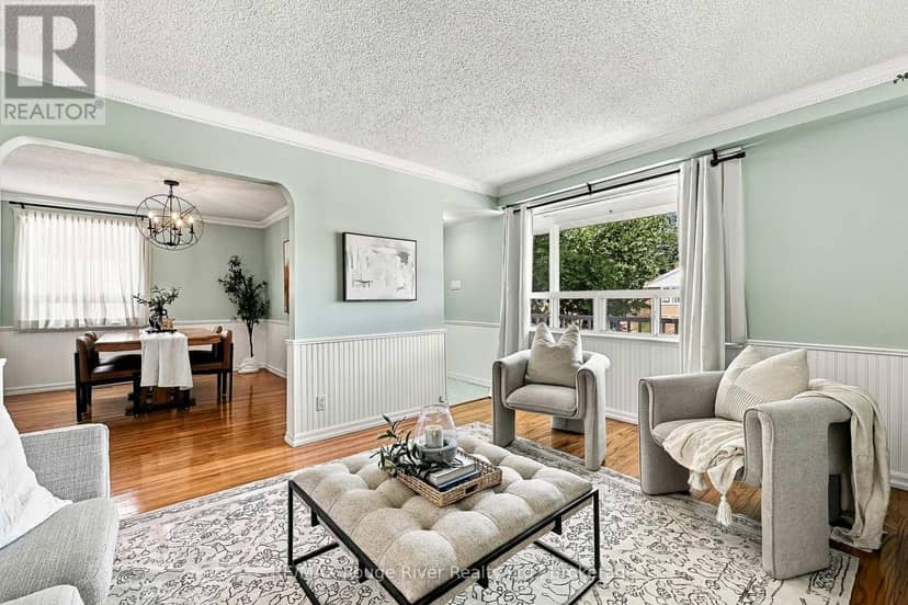 1116 Green Street, Whitby, photo 8
