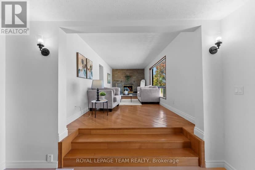 1126 Poirier Street — photo 11 of 27