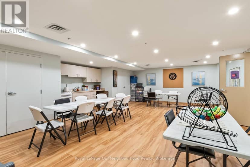 425 - 240 Chapel Street — photo 40 of 40